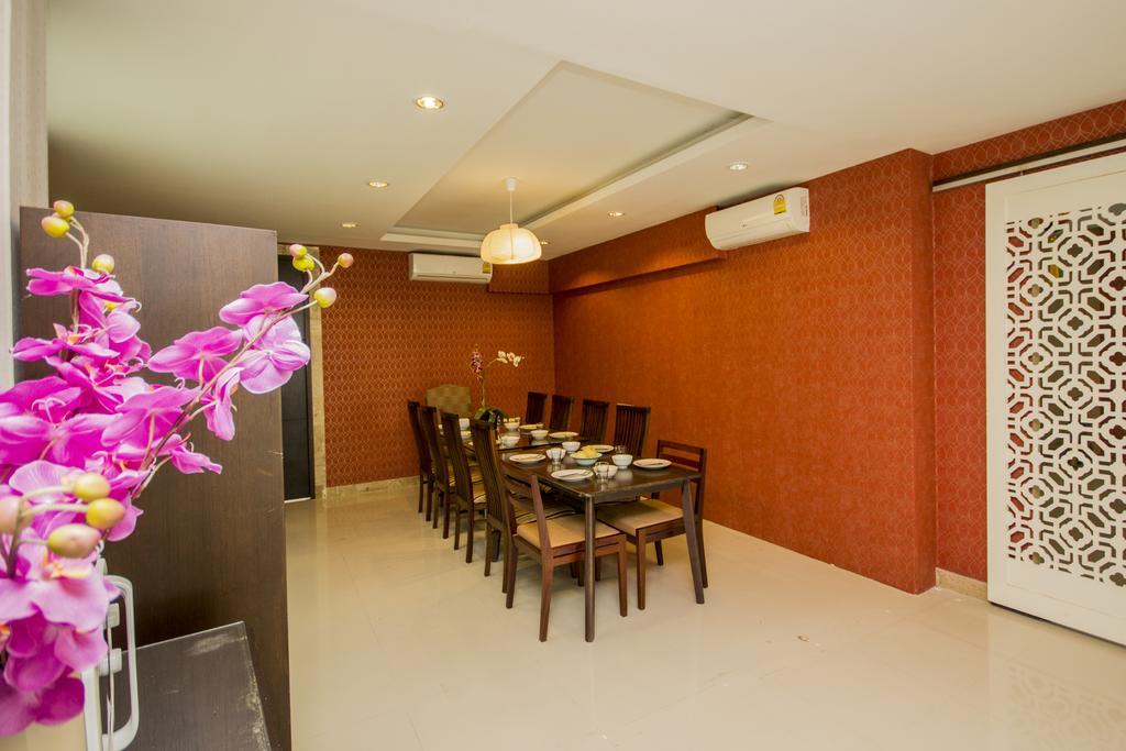 ตำหนักวิลล่า 10 ห้องนอน พร้อมสระว่ายน้ำส่วนตัว Ban Nong Tabaek Exterior foto