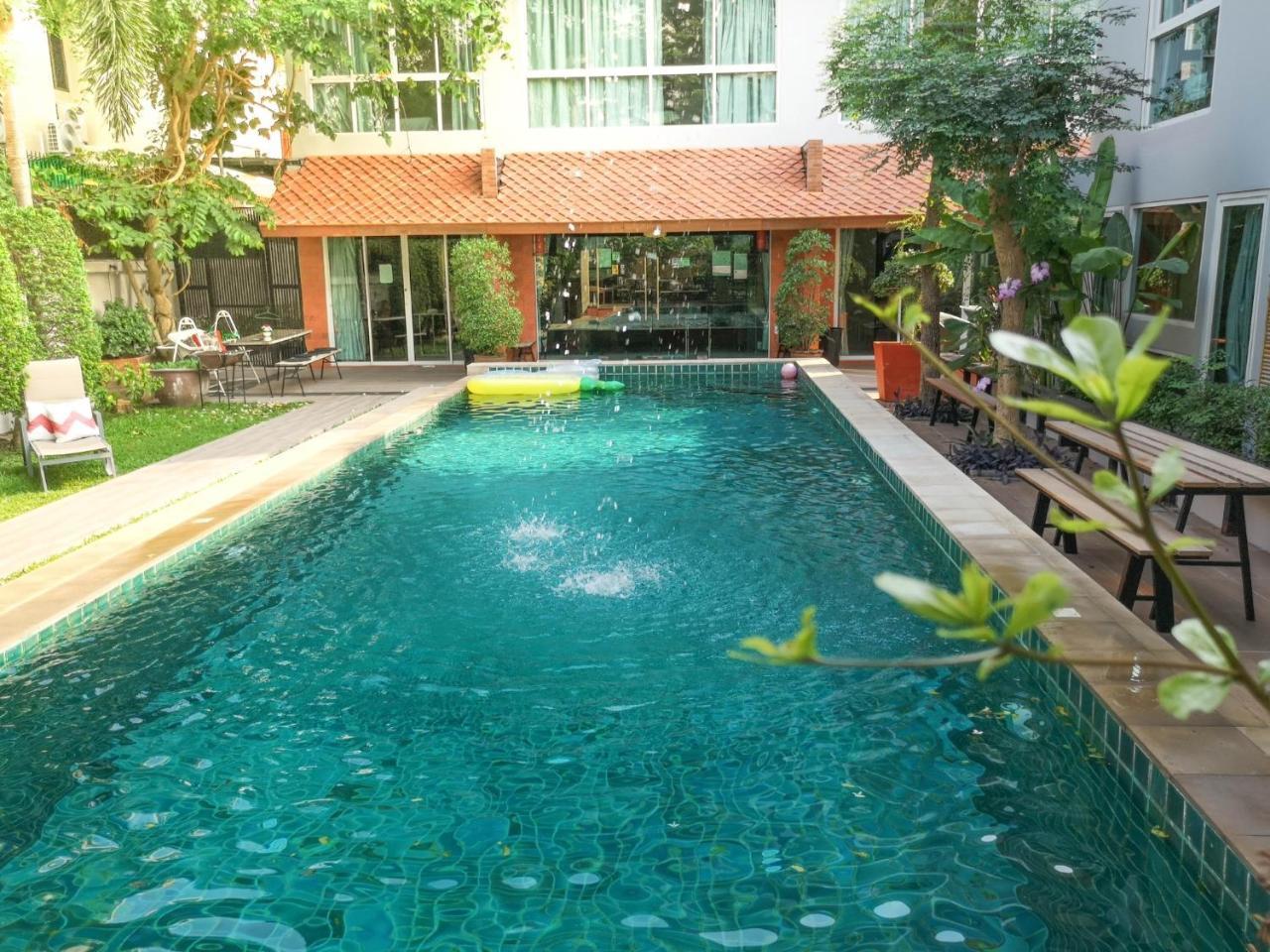 ตำหนักวิลล่า 10 ห้องนอน พร้อมสระว่ายน้ำส่วนตัว Ban Nong Tabaek Exterior foto