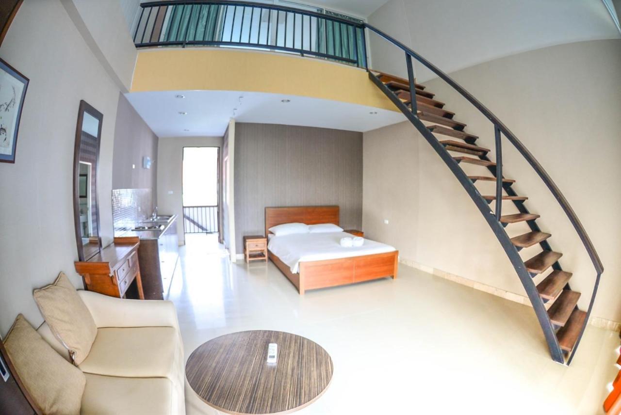 ตำหนักวิลล่า 10 ห้องนอน พร้อมสระว่ายน้ำส่วนตัว Ban Nong Tabaek Exterior foto